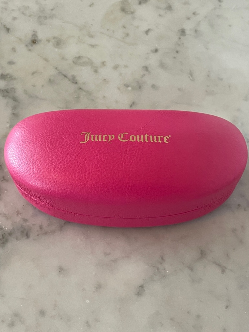 JUICY COUTURE Hot Pink Sunglass Hard Clam Shell Case with Black Interior